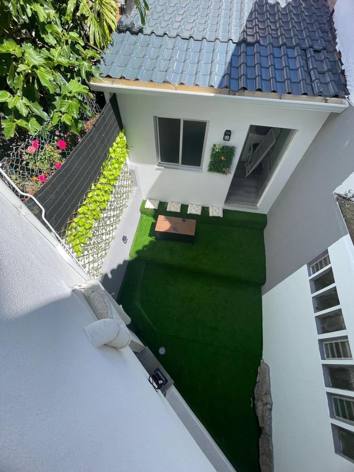 Вилла Casa Do Sol Эль-Грове Экстерьер фото
